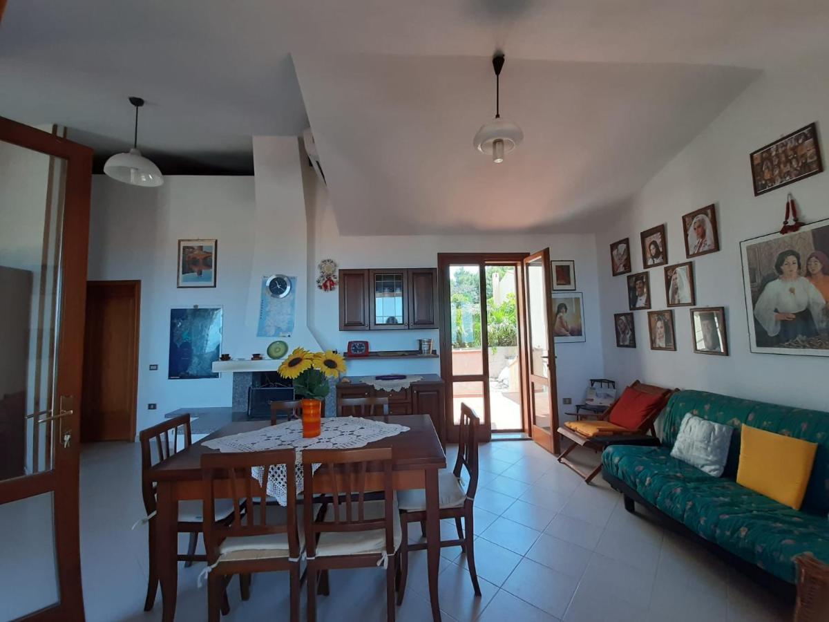 Il Giglio Vista Mare Apartment Funtana Meiga Exterior foto